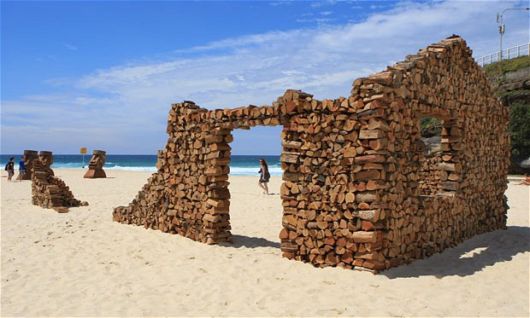 Amazing Sculptures By The Sea in Sydney