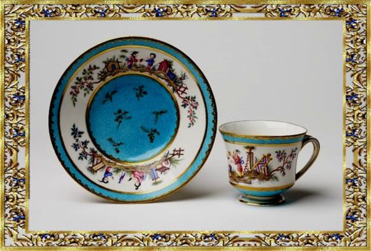 Coffee Cups And Teapots Of 18-19th Century