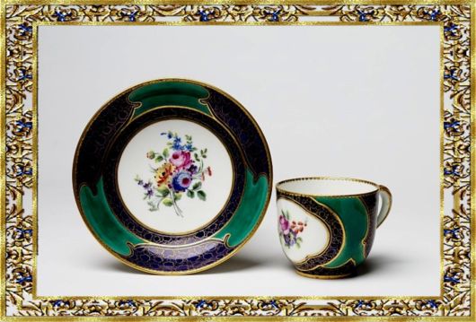 Coffee Cups And Teapots Of 18-19th Century