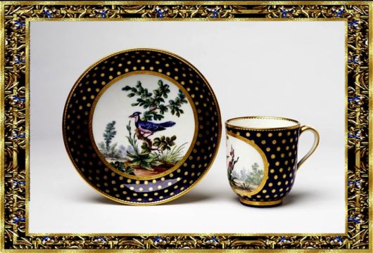 Coffee Cups And Teapots Of 18-19th Century