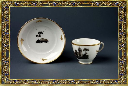 Coffee Cups And Teapots Of 18-19th Century