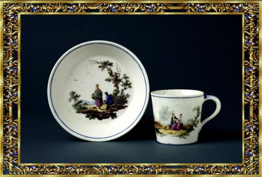 Coffee Cups And Teapots Of 18-19th Century