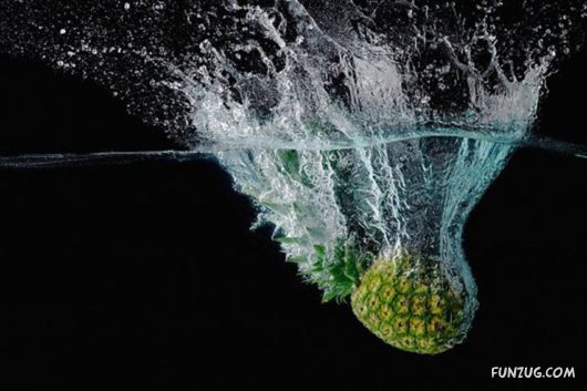 Wonderful Refreshing Splash Pictures