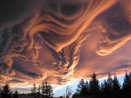 Incredible and Fascinating Cloud Formations