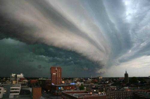 Incredible and Fascinating Cloud Formations