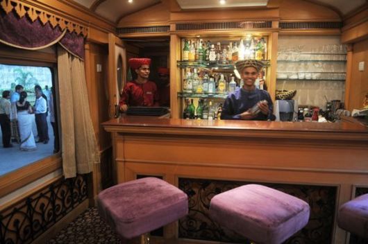 21 Scenic Train Rides Across India