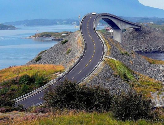 22 Roads You Must Drive In Your Lifetime