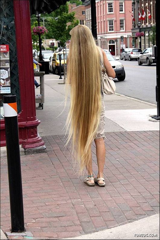 Longest Female Hair Record 