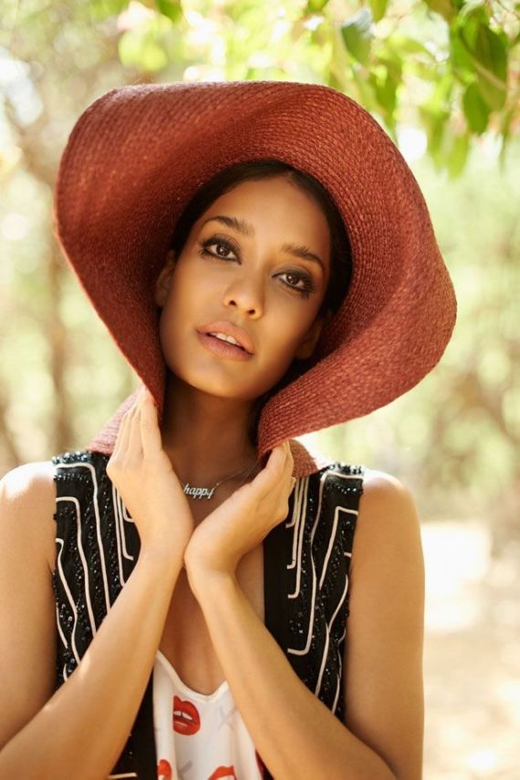 Lisa Haydon Shoots For ELLE