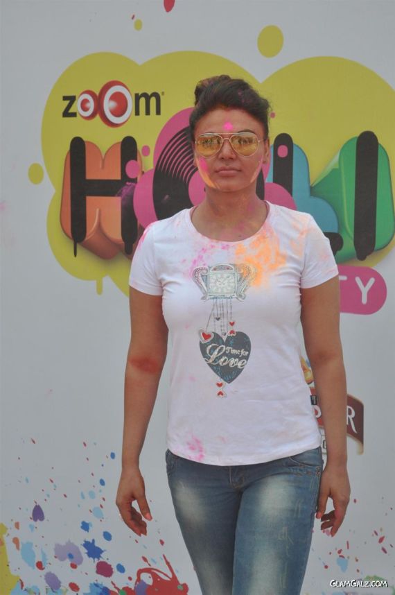 Celebrities At Zoom Holi Party