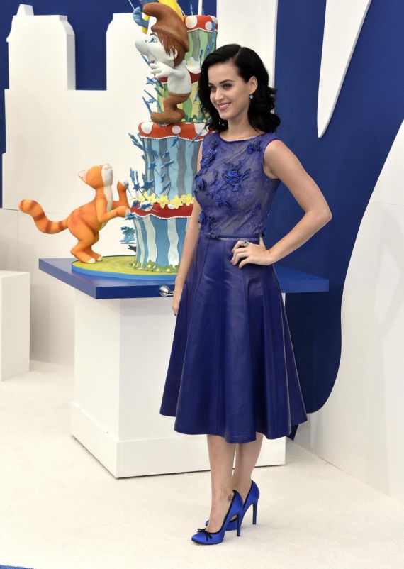 Gorgeous Katy Perry At The Smurfs 2 Premiere