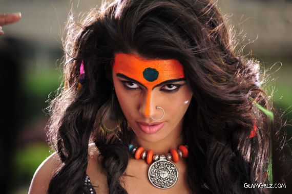 Gabriela Bertante Stills From An Item Song