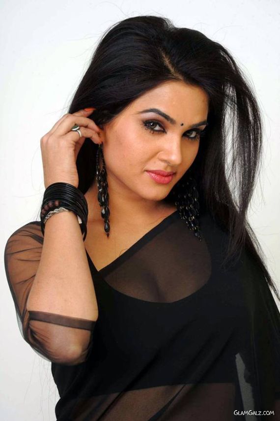 Tollywood Actress Kavya Singh
