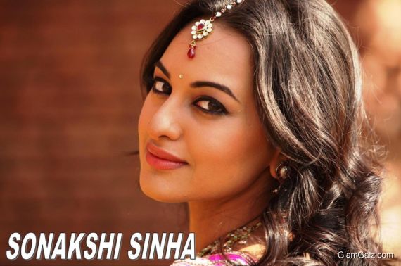 Beautiful Sonakshi Sinha Wallpapers
