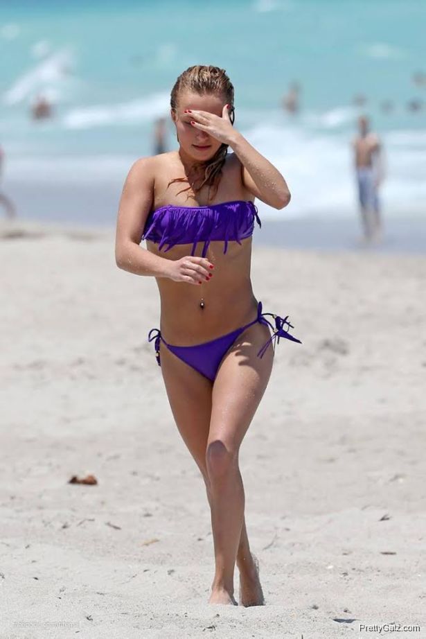 Hayden Panettiere Bikini Candids
