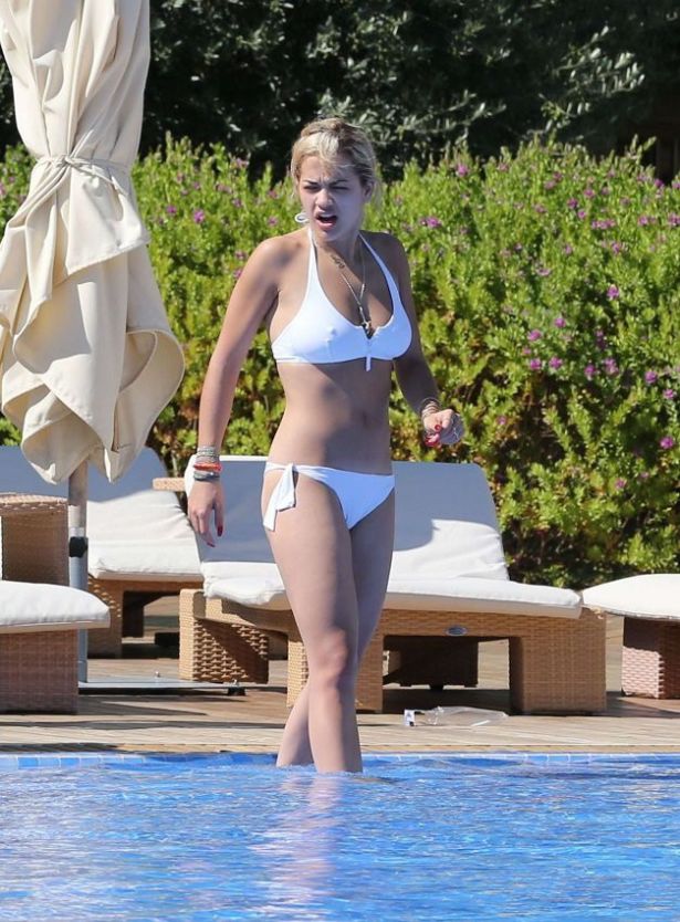 Rita Ora Exclusive Photo Gallery