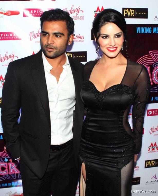 Sunny At The Jackpot Movie Premiere Show